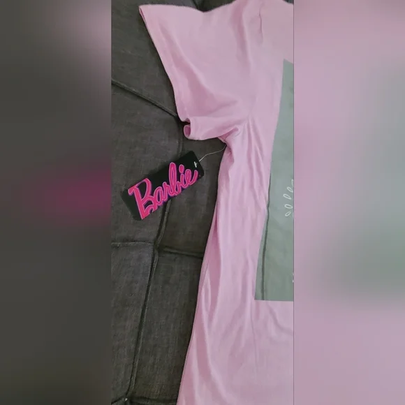 Barbie‎ Strong Girls Make Waves / Pink T-shirt short sleeve SIZE large  NWT - Picture 6 of 8